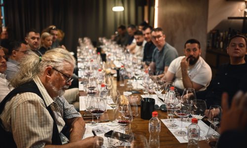 Sapat nove etikete (22)