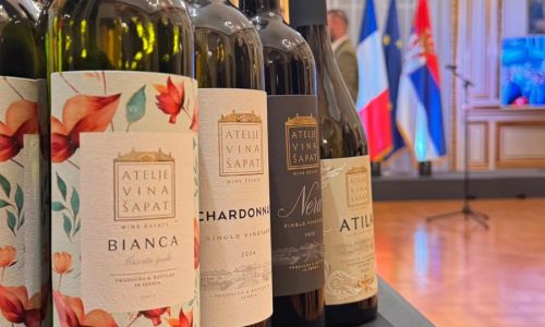 „Šapatova“ vina u srpskoj rezidenciji u Parizu (2)